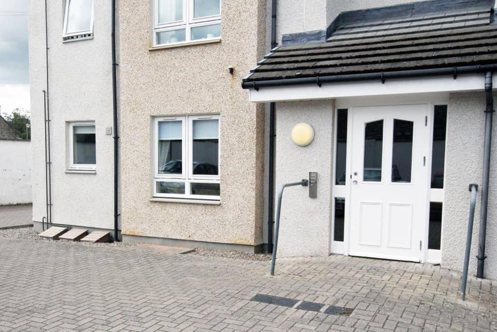Loch Ness Apartments Інвернесс Екстер'єр фото